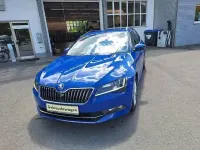 Gebraucht Skoda Superb Ambition 150 PS (110 kW) 2019 Energyblau Kombi