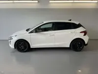 Neu Hyundai i20 Blackline 90 PS (66 kW) 2026 Atlas white Kleinwagen