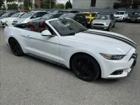 Gebraucht Ford Mustang 317 PS (233 kW) 2015 Weiß Cabrio