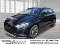 Gebraucht Hyundai i20 Trend 101 PS (74 kW) 2024 Phantom black / met Limousine