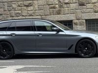 Gebraucht BMW 540 Performance 320 PS (235 kW) 2019 Grau Kombi