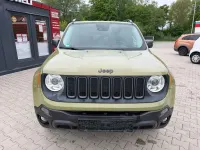 Gebraucht Jeep Renegade Trailhawk 170 PS (125 kW) 2015 Grün SUV