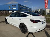 Gebraucht Tesla Model 3 Standard Range Plus 225 kW (306 PS) 2020 Perl weiss (metallic) Limousine