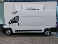 Neu Opel Movano 140 PS (102 kW) 2025 Weiß Van
