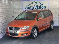 Gebraucht VW Touran Cross 140 PS (102 kW) 2007 Rot Van / Kleinbus