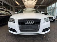 Gebraucht Audi A3 Ambition 125 PS (91 kW) 2010 Weiß Kleinwagen