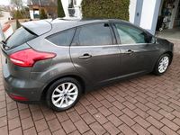 Gebraucht Ford Focus Titanium 150 PS (110 kW) 2025 Grau Limousine