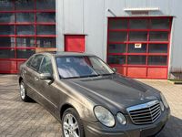 Second-hand Mercedes E420 314 CP (230 kW) 2007 Auriu Berlinǎ