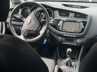 Gebraucht Kia Ceed Spirit 99 PS (72 kW) 2014 Weiß Kleinwagen