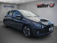 Gebraucht Hyundai i20 Trend 101 PS (74 kW) 2022 Blau Kleinwagen