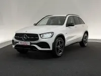 Gebraucht Mercedes GLC300de AMG line 306 PS (225 kW) 2021 Weiß Limousine