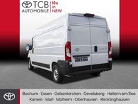 Gebraucht Toyota Proace 140 PS (102 kW) 2024 Weiß Van / Kleinbus