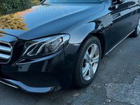Second-hand Mercedes E220 194 CP (142 kW) 2016 Negru Break