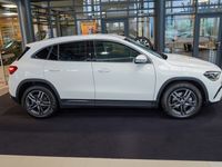 Gebraucht Mercedes GLA200 Advanced 150 PS (110 kW) 2023 Weiß SUV