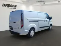 Gebraucht Ford 300 Trend 131 PS (96 kW) 2022 Weiss Limousine