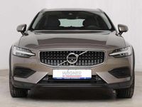 Gebraucht Volvo V60 CC 145 PS (106 kW) 2022 Kombi