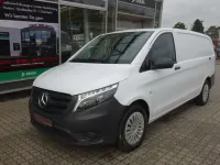 Gebraucht Mercedes Vito 190 PS (139 kW) 2023 Weiß Van
