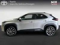 Neu Toyota Yaris Cross Team 131 PS (96 kW) 2026 Silber SUV