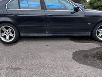 Gebraucht BMW 525 192 PS (141 kW) 2001 Limousine