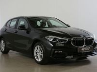 Gebraucht BMW 118 Advantage 136 PS (100 kW) 2021 Saphirschwarz (metallic) Kleinwagen