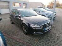 Gebraucht Audi A3 Attraction 125 PS (91 kW) 2011 Lavagrau perleffekt Limousine