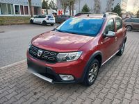 Gebraucht Dacia Sandero Stepway 90 PS (66 kW) 2019 Rot Limousine