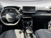 Gebraucht Peugeot 208 Allure 101 PS (74 kW) 2021 Rot Kleinwagen