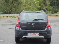 Gebraucht Dacia Sandero Stepway 84 PS (61 kW) 2012 Grau SUV
