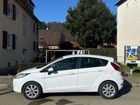 Gebraucht Ford Fiesta 82 PS (60 kW) 2010 Weiß Kleinwagen