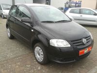 Second-hand VW Fox 54 CP (39 kW) 2008 Negru Hatchback