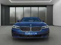 Gebraucht BMW 520 Performance 190 PS (139 kW) 2023 Blau Limousine