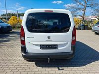 Gebraucht Peugeot Rifter Active 131 PS (96 kW) 2019 Weiß Van / Kleinbus