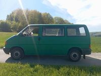 Second-hand VW T4 84 CP (61 kW) 1999 Verde Van