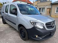 Gebraucht Mercedes Citan 111 110 PS (80 kW) 2018 Brilliantsilber Van / Kleinbus