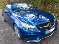 Usado Mercedes E220 AMG 170 CV (125 kW) 2016 Azul Descapotable