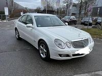 Gebraucht Mercedes E320 224 PS (164 kW) 2006 Weiß Limousine