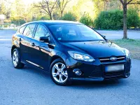 Gebraucht Ford Focus 125 PS (91 kW) 2012 Schwarz Kleinwagen