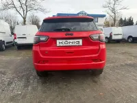 Gebraucht Jeep Compass Altitude 131 PS (96 kW) 2023 Rot SUV
