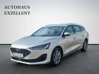 Gebraucht Ford Focus Titanium 120 PS (88 kW) 2022 Silber Kombi