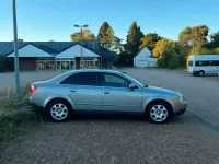 Gebraucht Audi A4 130 PS (95 kW) 2002 Silber Limousine