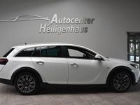 Gebraucht Opel Insignia Country Tourer 194 PS (142 kW) 2014 Weiß Limousine