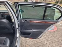 Gebraucht Skoda Superb Active 170 PS (125 kW) 2012 Grau Limousine