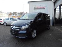 Gebraucht Mercedes V250 190 PS (139 kW) 2020 Cavansitblau metallic Van / Kleinbus