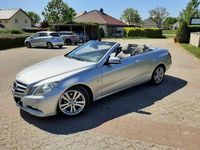 Gebraucht Mercedes E220 Avantgarde 170 PS (125 kW) 2010 Silber Cabrio