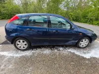 Gebraucht Ford Focus Trend 116 PS (85 kW) 2002 Blau Limousine