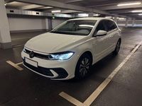 Gebraucht VW Polo Move 80 PS (58 kW) 2023 Weiß Kleinwagen