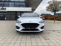 Gebraucht Ford Focus ST-Line 155 PS (114 kW) 2021 Frostweiß uni Kombi