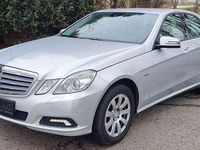 Gebraucht Mercedes E200 184 PS (135 kW) 2010 Silber Limousine