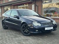 Gebraucht Mercedes C200 163 PS (119 kW) 2006 Blau Coupé