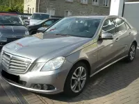 Gebraucht Mercedes E250 204 PS (150 kW) 2009 Grau Limousine